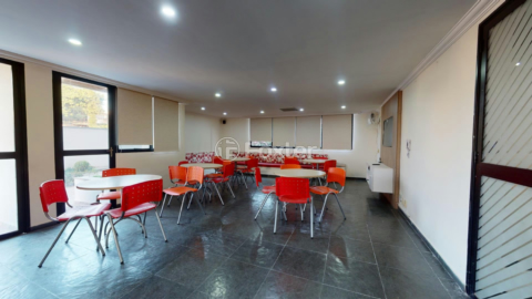 Image 34 - 1028905